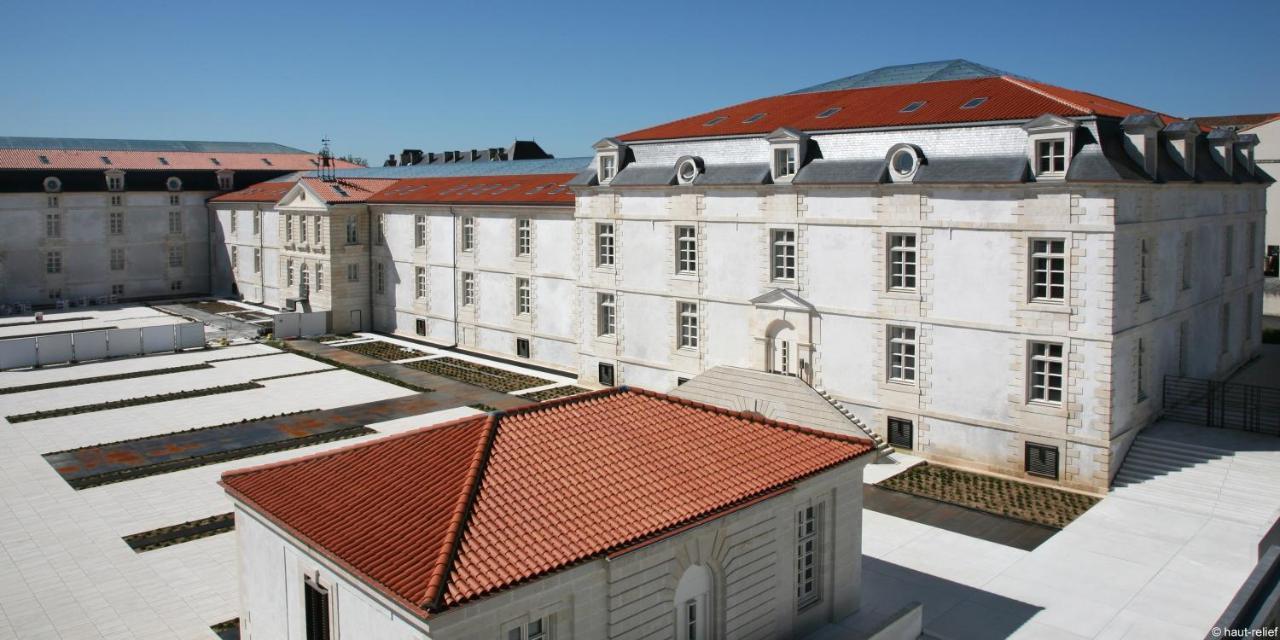 Résidence de la Corderie Royale - Meublés de Tourisme Rochefort  Esterno foto