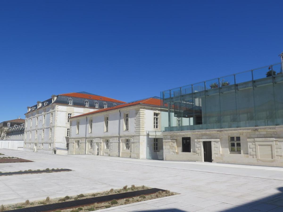 Résidence de la Corderie Royale - Meublés de Tourisme Rochefort  Esterno foto